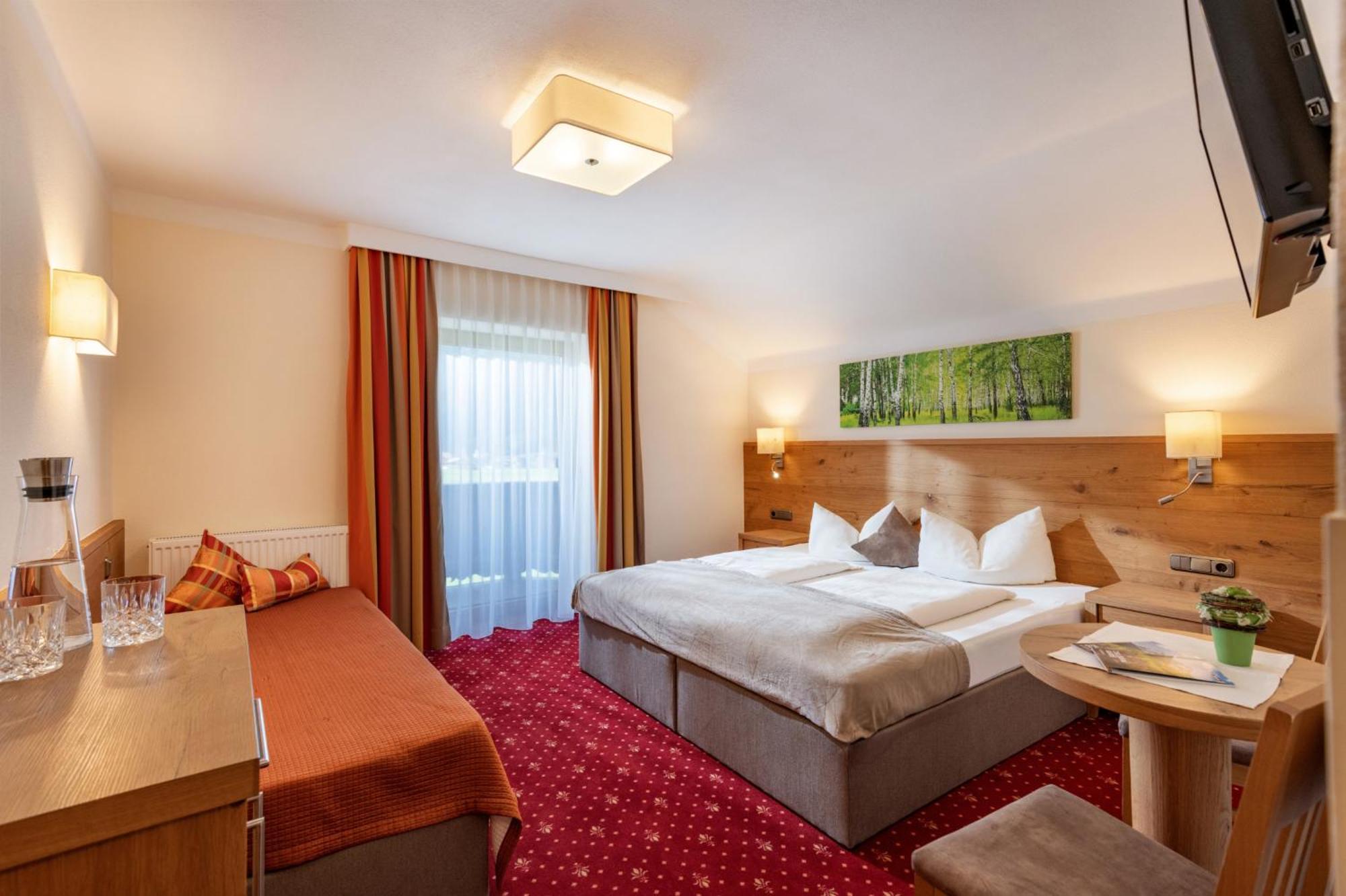 Hotel Garni Birkenhof Майргофен Екстер'єр фото