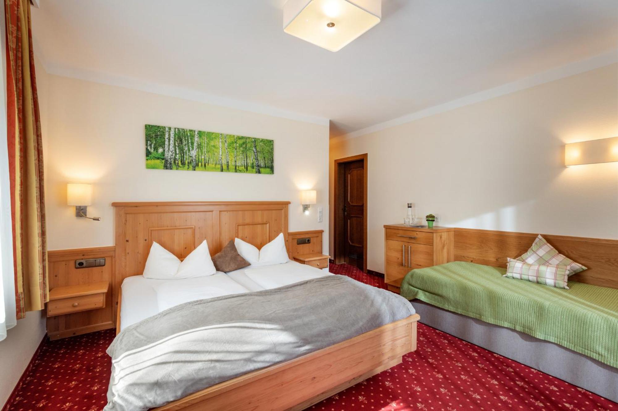 Hotel Garni Birkenhof Майргофен Екстер'єр фото