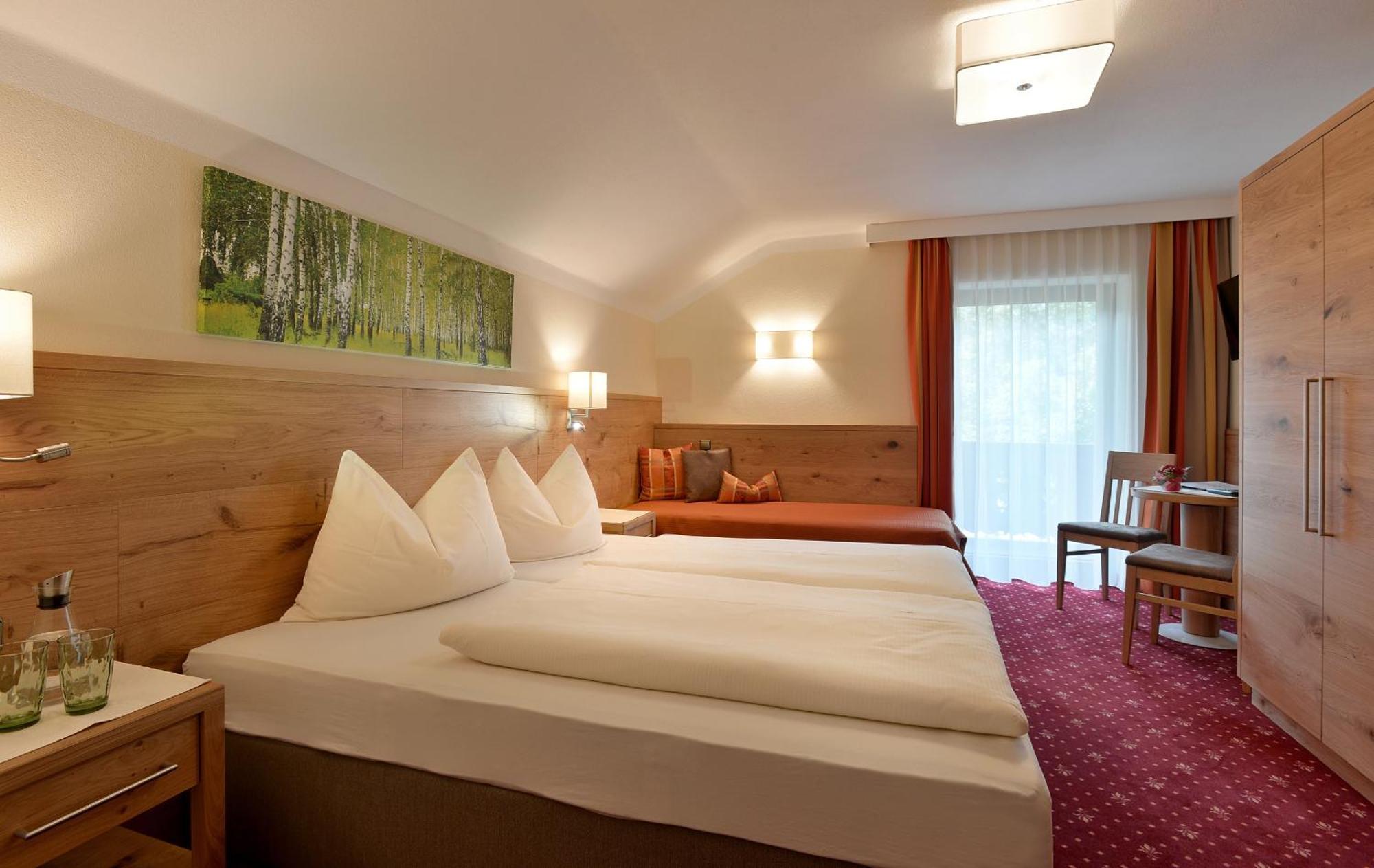 Hotel Garni Birkenhof Майргофен Екстер'єр фото