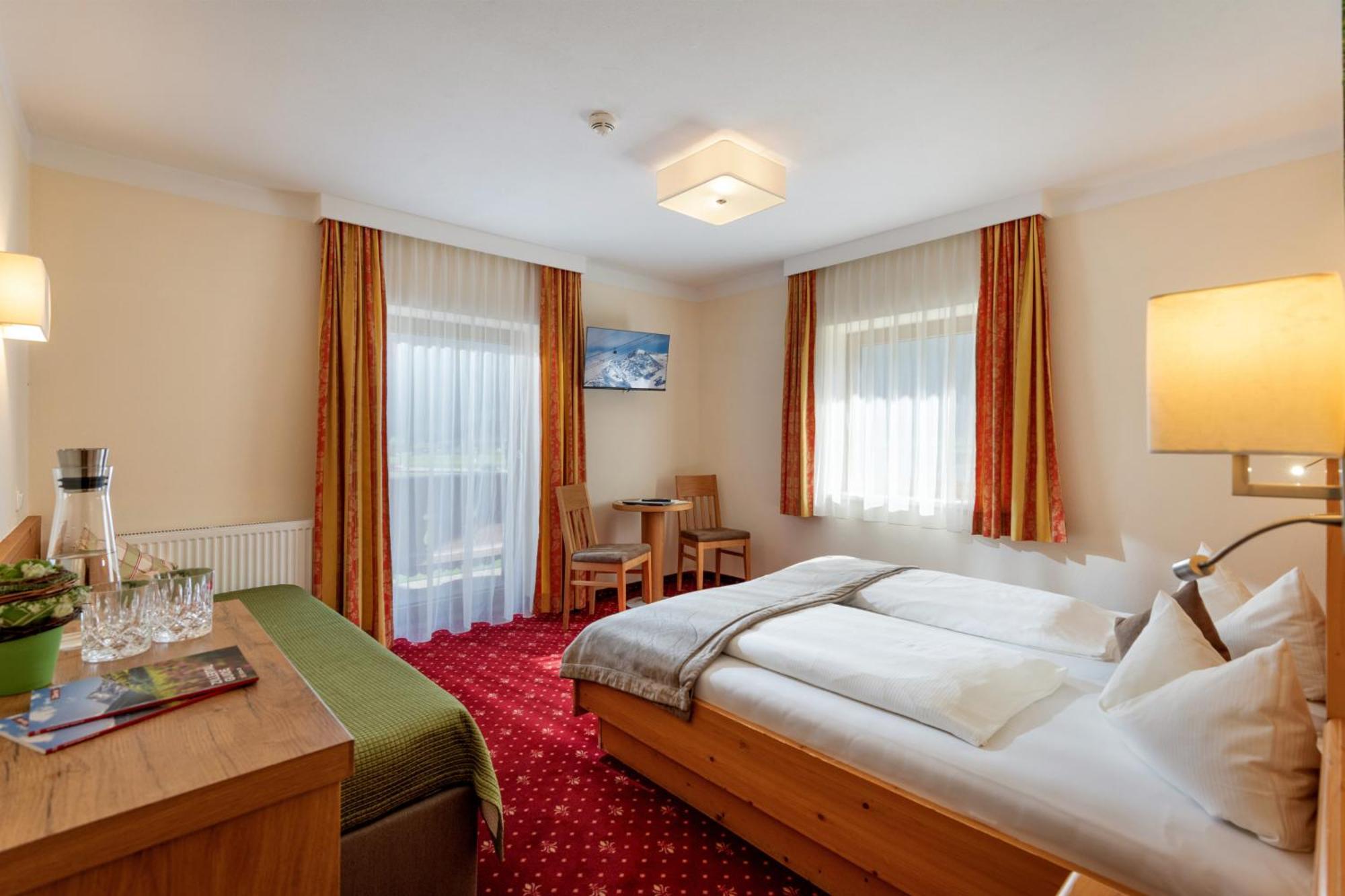 Hotel Garni Birkenhof Майргофен Екстер'єр фото