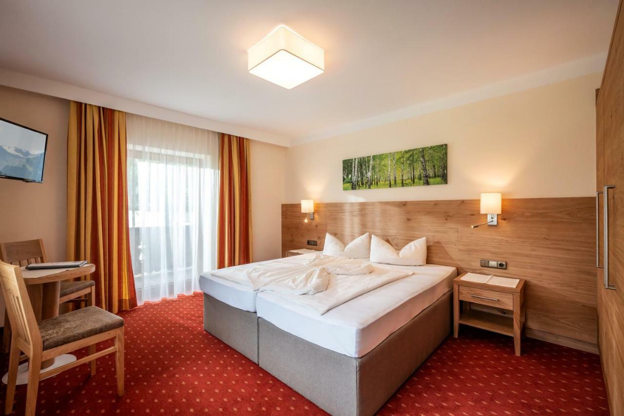 Hotel Garni Birkenhof Майргофен Екстер'єр фото